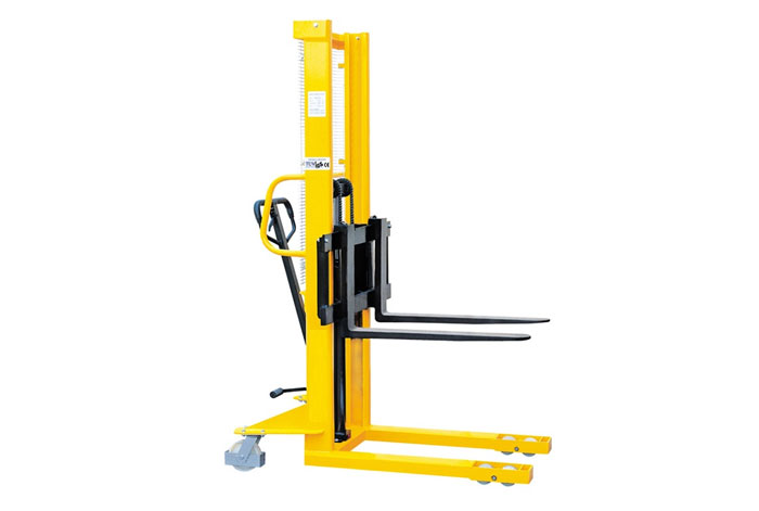 Periodic Inspection and Inspection of Pallet Truck